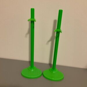 Monster High Set of 2 Green Stands